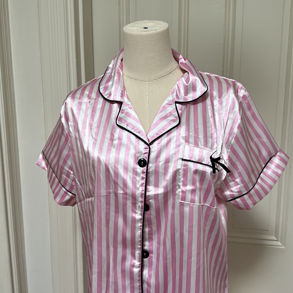 Shein Pink Striped Pajamas 🩷 - Picture 2 of 4